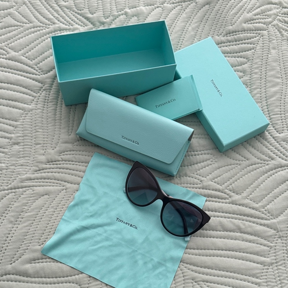 Tiffany & Co. Black Sunglasses with Tiffany Blue Case